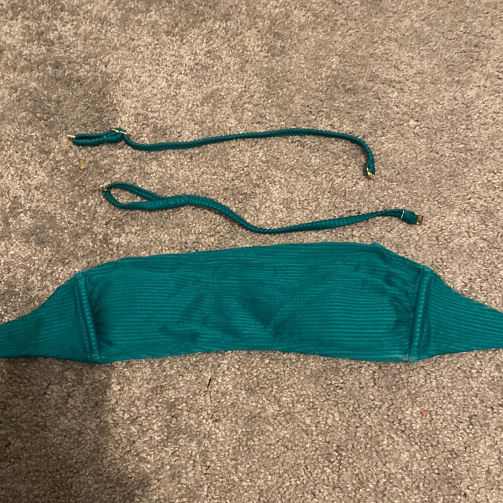 Bathing suit top